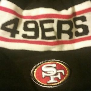NFL 49er beenie